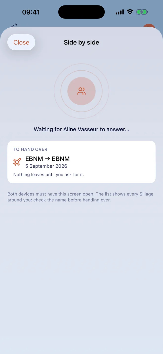 “Side by side” screen: one phone linked to the other, and the flight to hand over